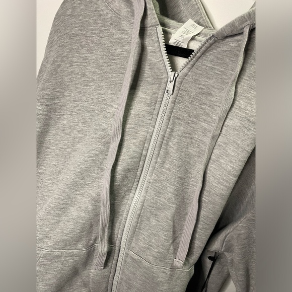NWT Alo Yoga Men’s Gray Everday Full Zip Hoodie Hooded Sweatshirt - Picture 4 of 10